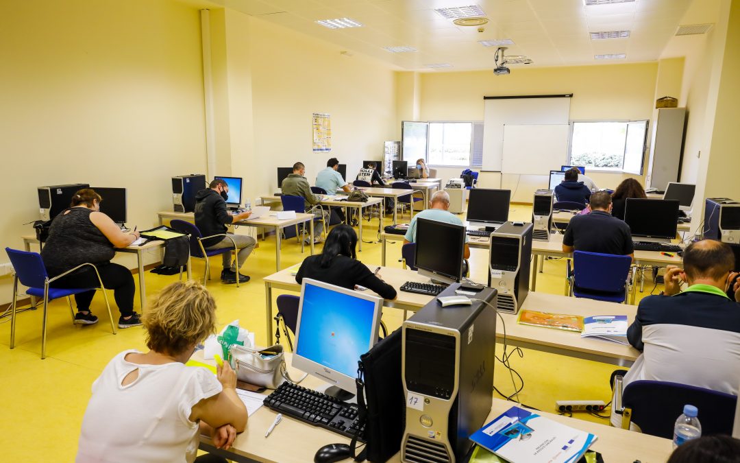 El PCTCLM ofrece formación en digitalización y ciberseguridad a docentes de la región