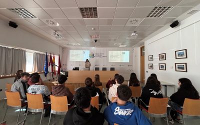 Estudiantes del IES «Herminio Almendros» de Almansa visitan el PCTCLM